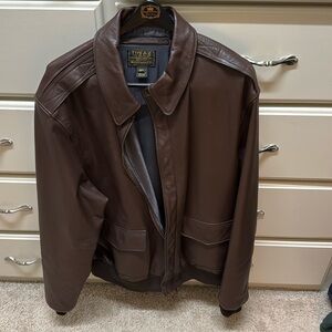 Men’s brown leather jacket